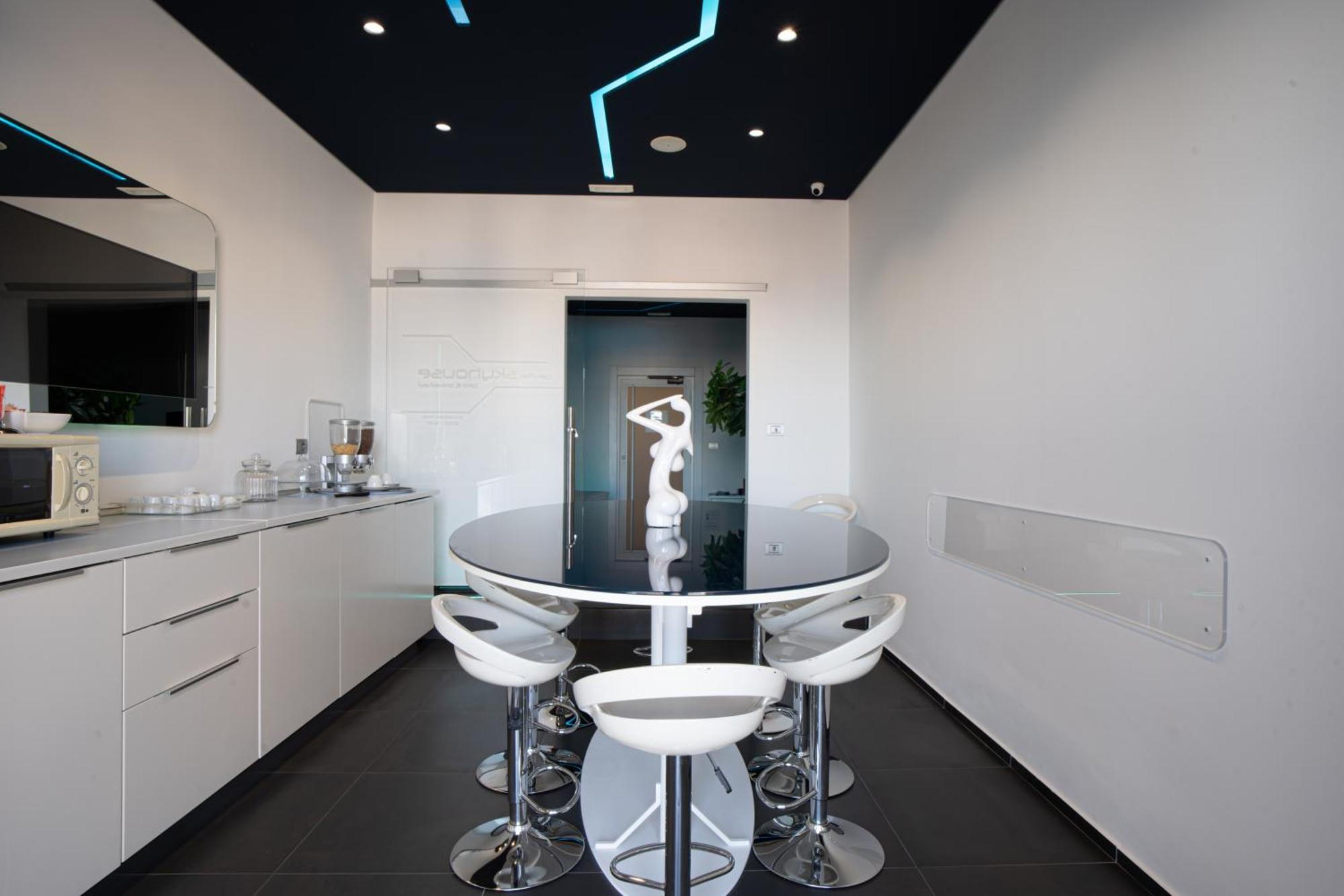 Skyhouse Beverello Naples Exterior photo