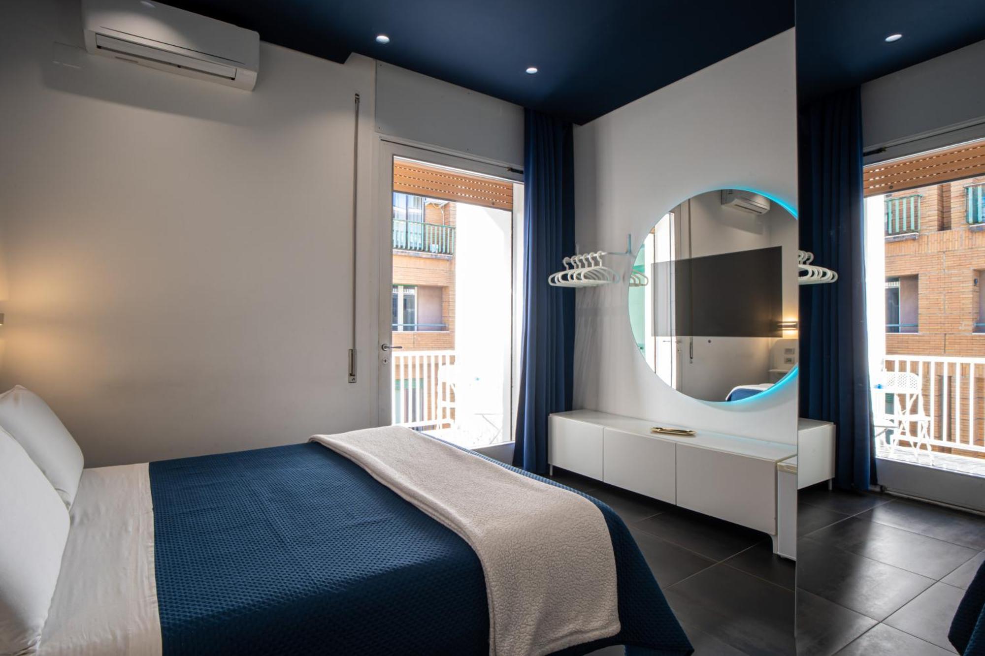 Skyhouse Beverello Naples Exterior photo