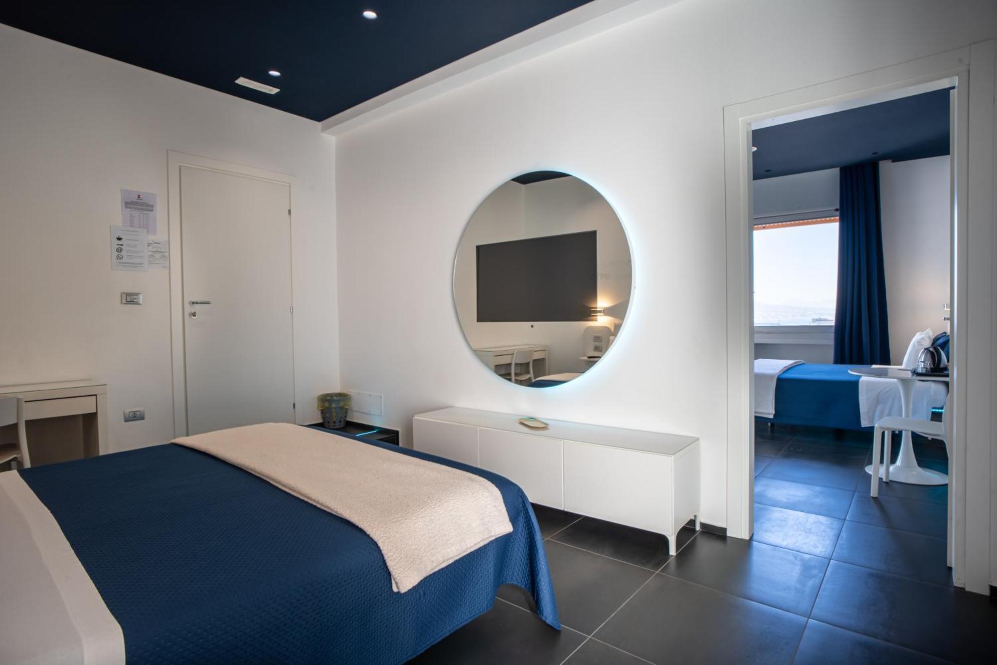 Skyhouse Beverello Naples Exterior photo