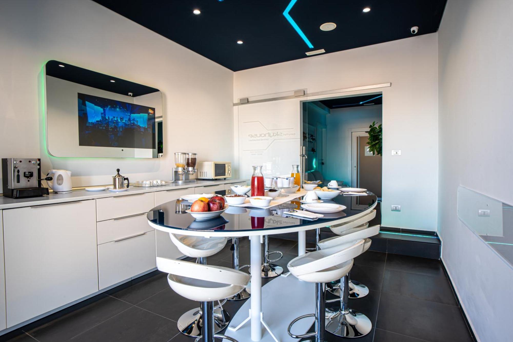Skyhouse Beverello Naples Exterior photo